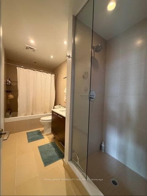 Separate shower stall