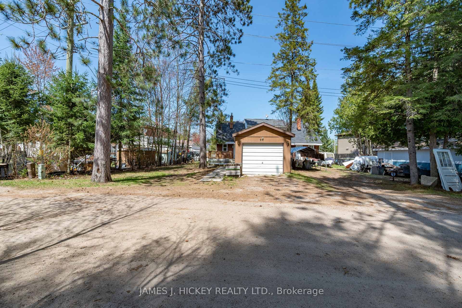 99 Algonquin Street photo 23