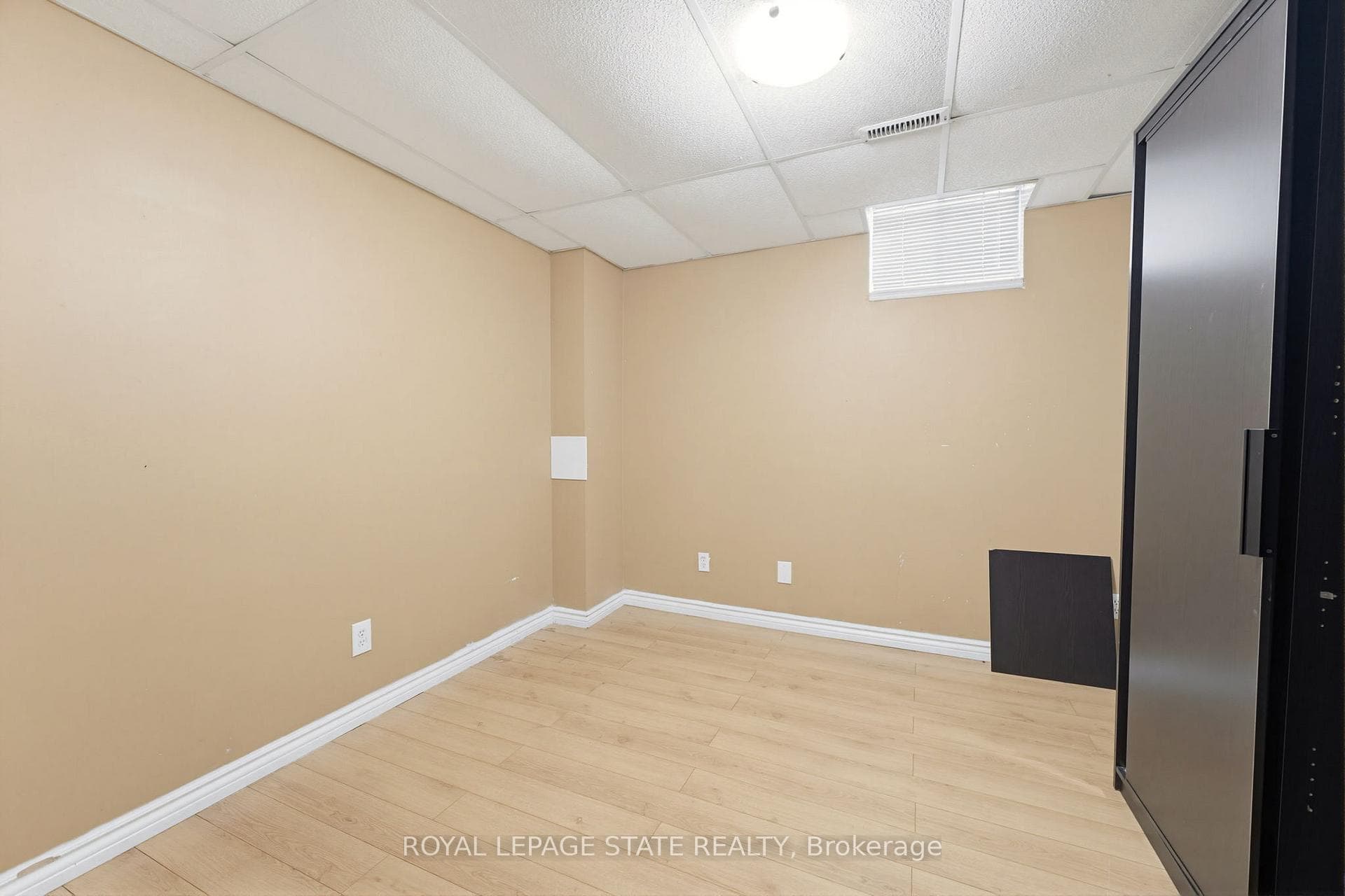 459 Dicenzo Drive photo 32