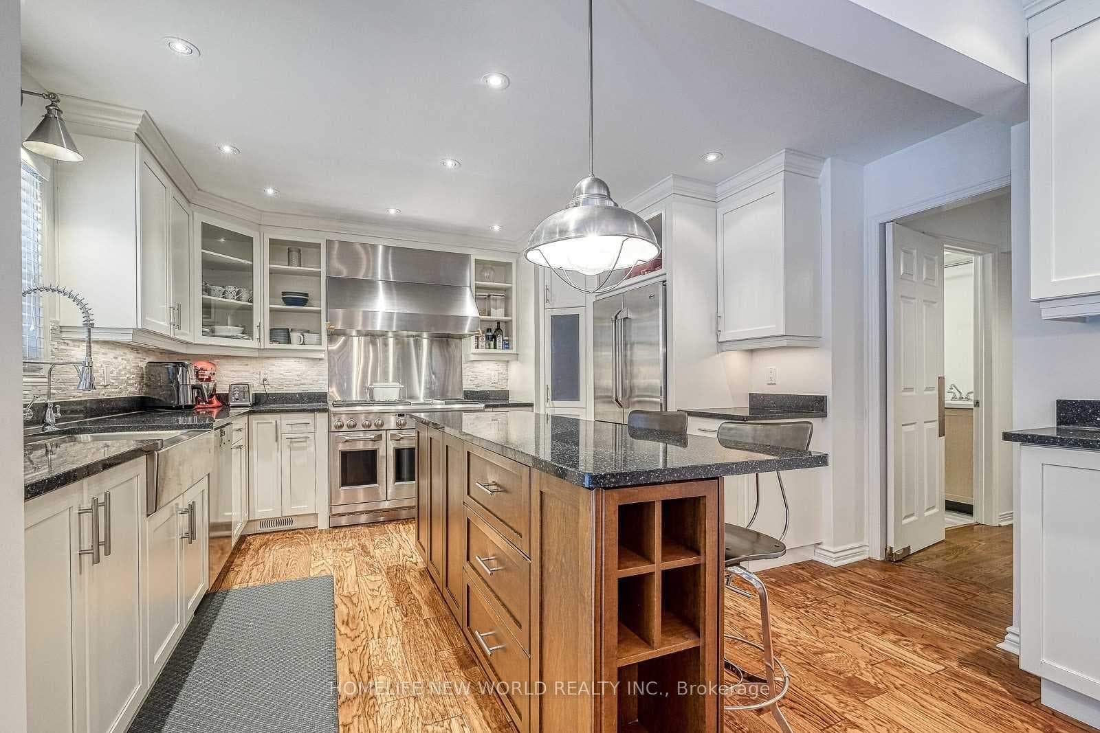 47 Hedgewood Drive photo 8