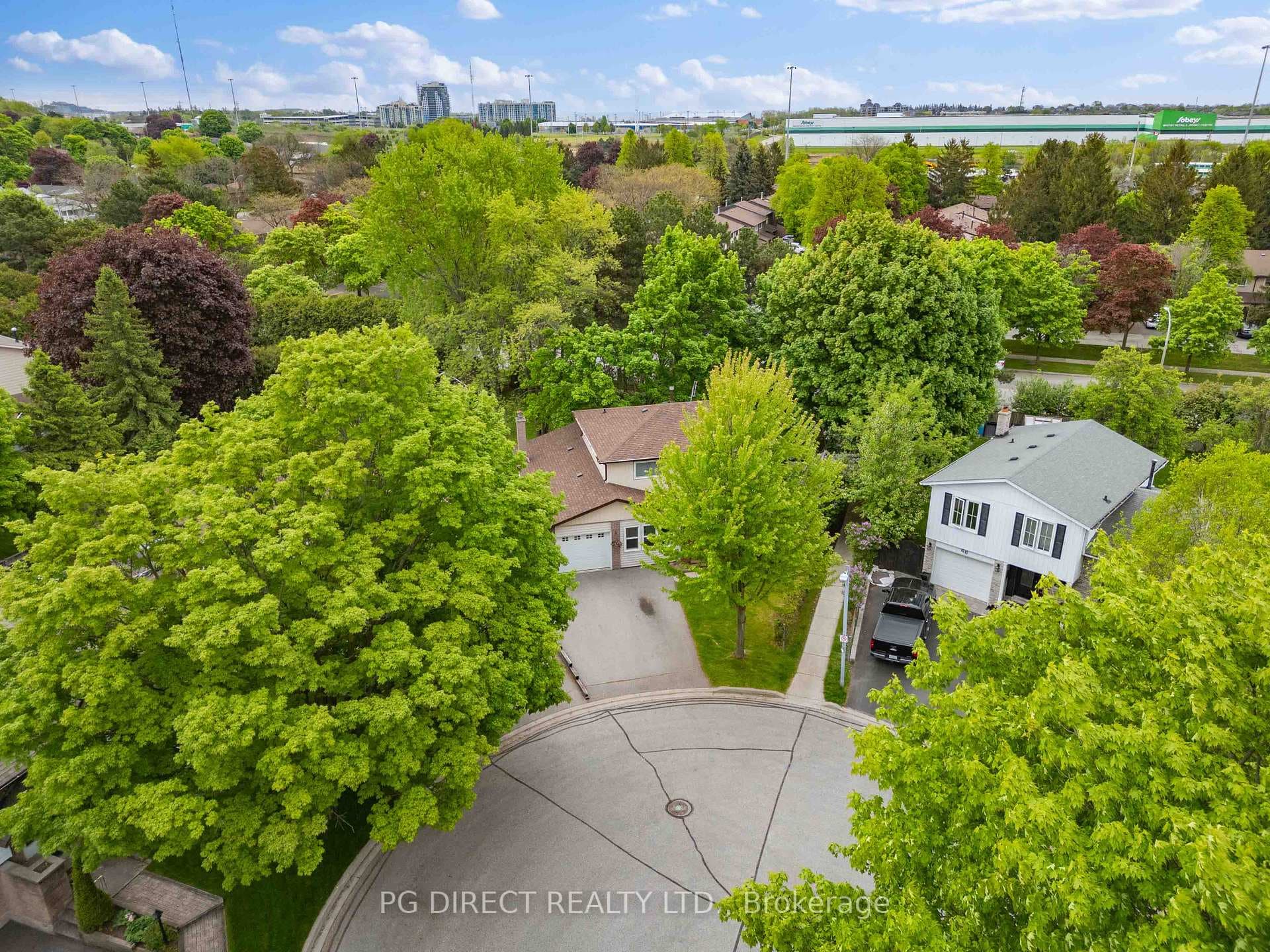 23 Gershwin Court photo 17