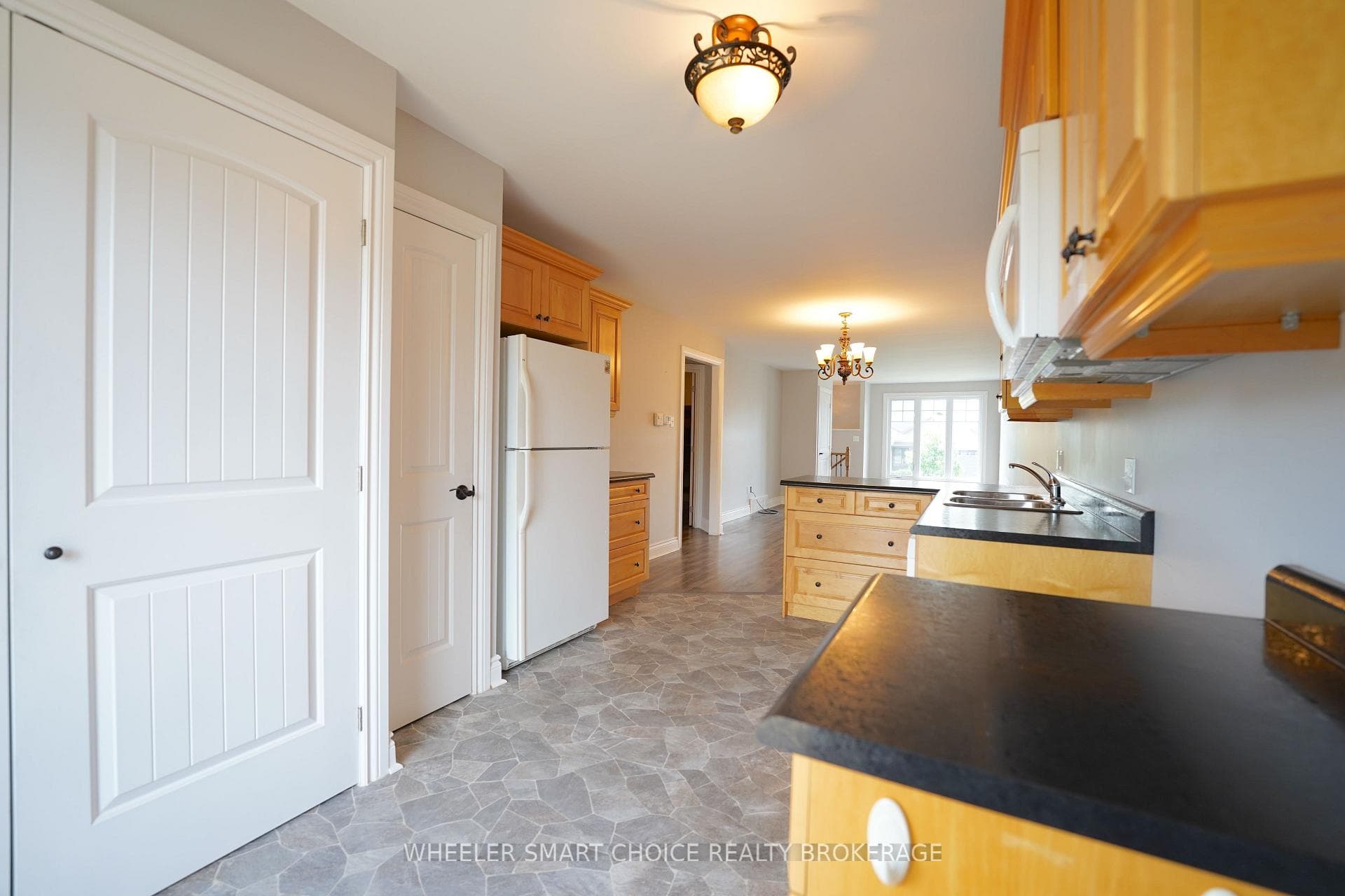 53 Mercier Avenue photo 6
