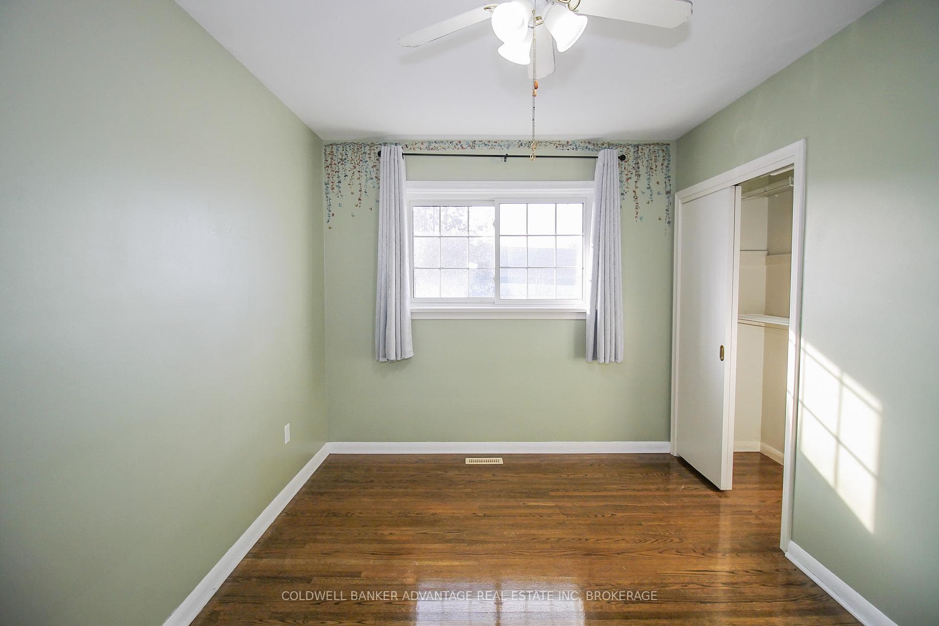 55 Glengarry Road photo 18
