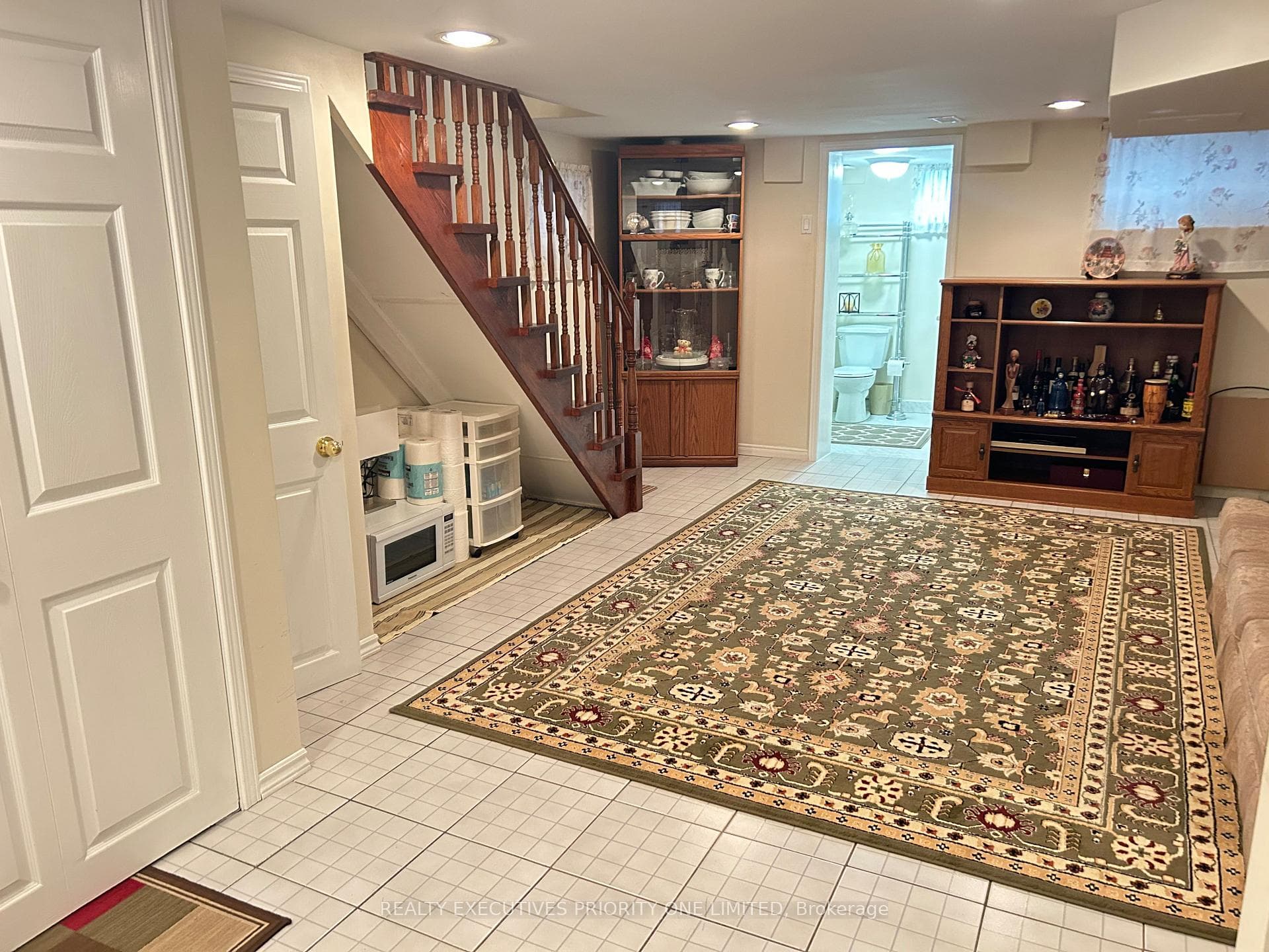 224 Caledonia Road photo 11