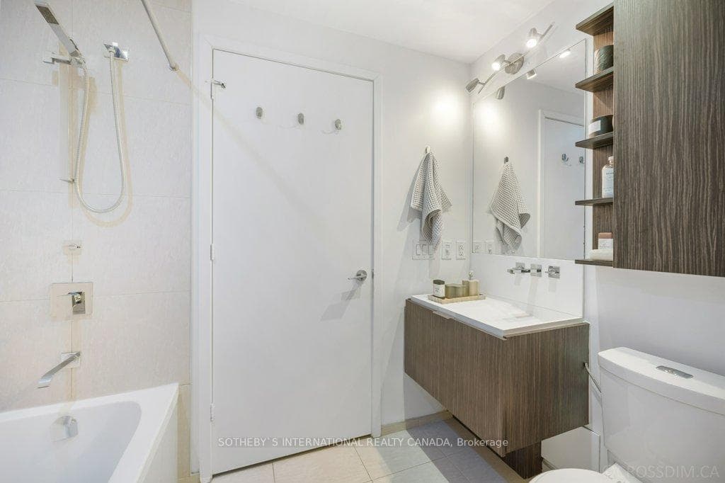 101 Charles Street Unit 3011 photo 11