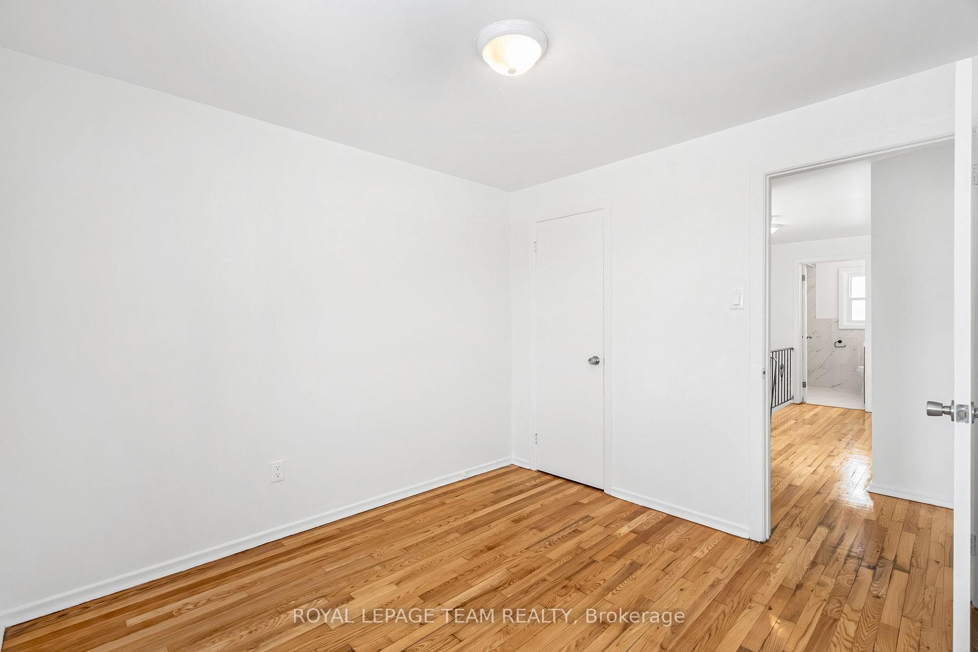 1487 Morisset Avenue Unit B photo 22