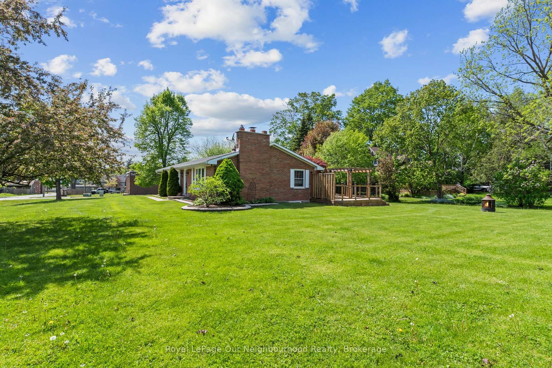 1722 Joseph Street photo 37