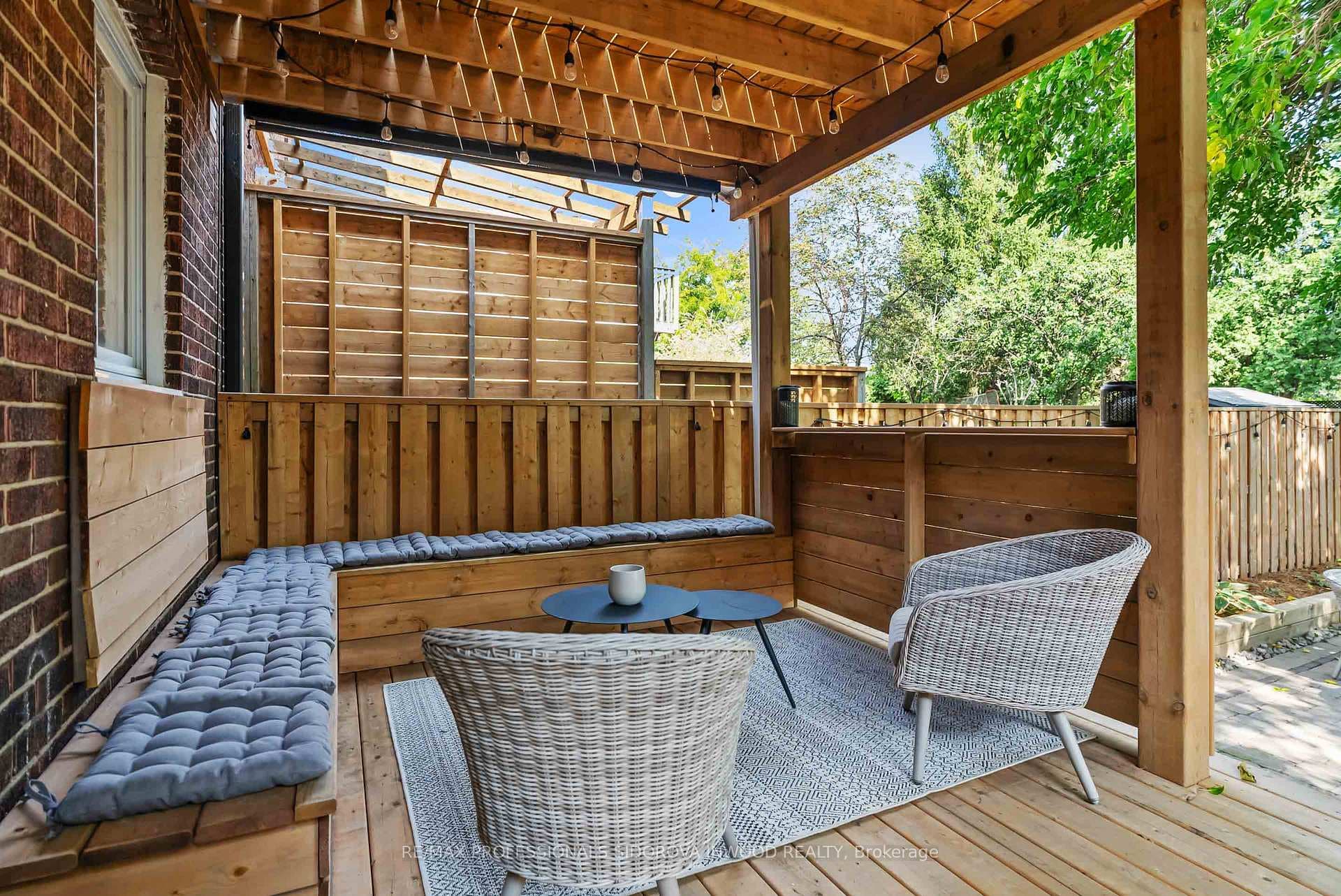 45 Stephen Drive photo 33