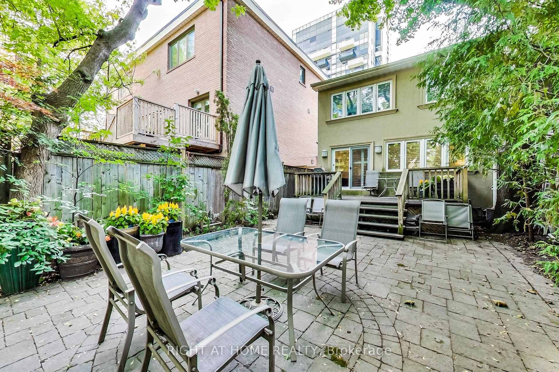 72 Davisville Avenue photo 10