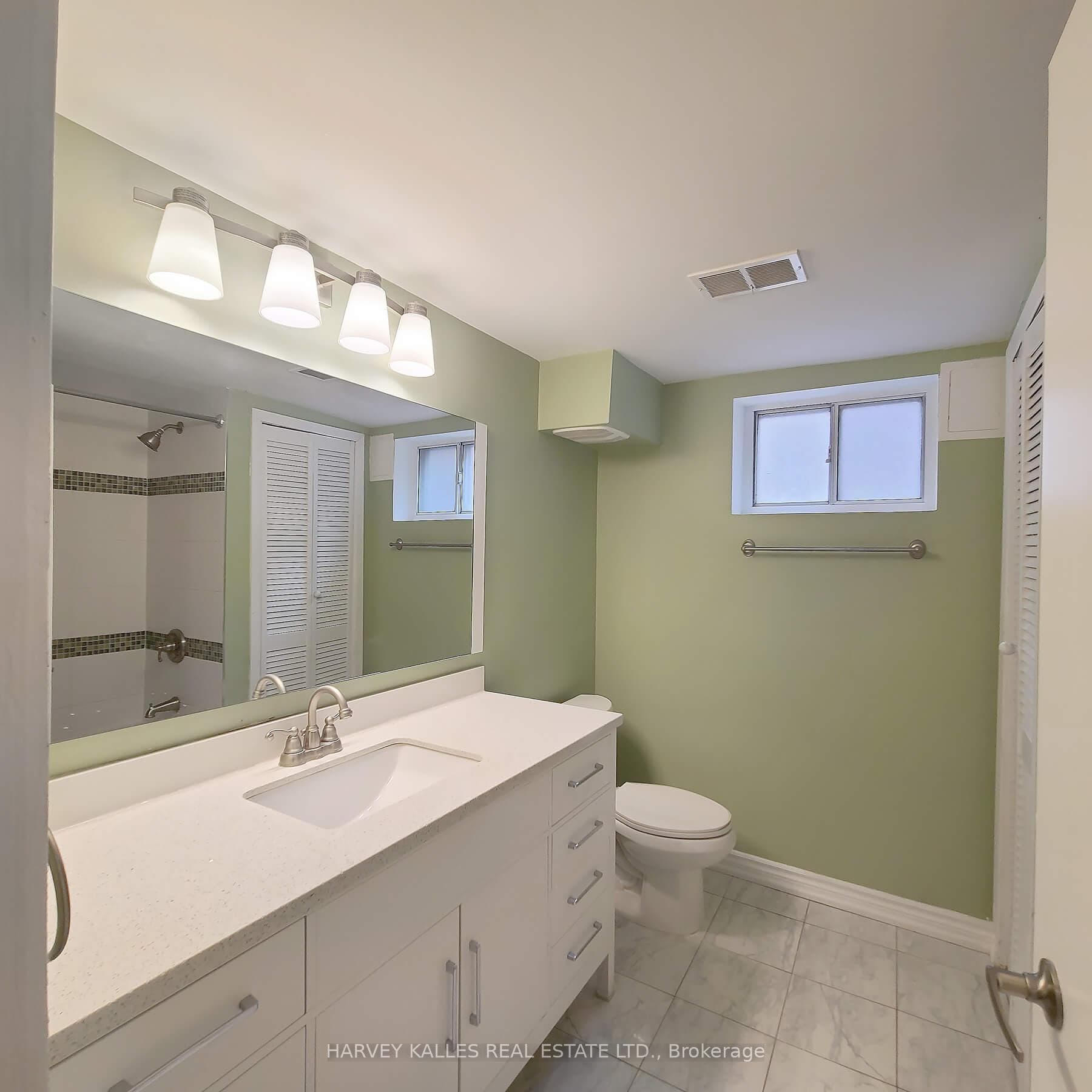 114 Empress Avenue Unit Lower photo 11