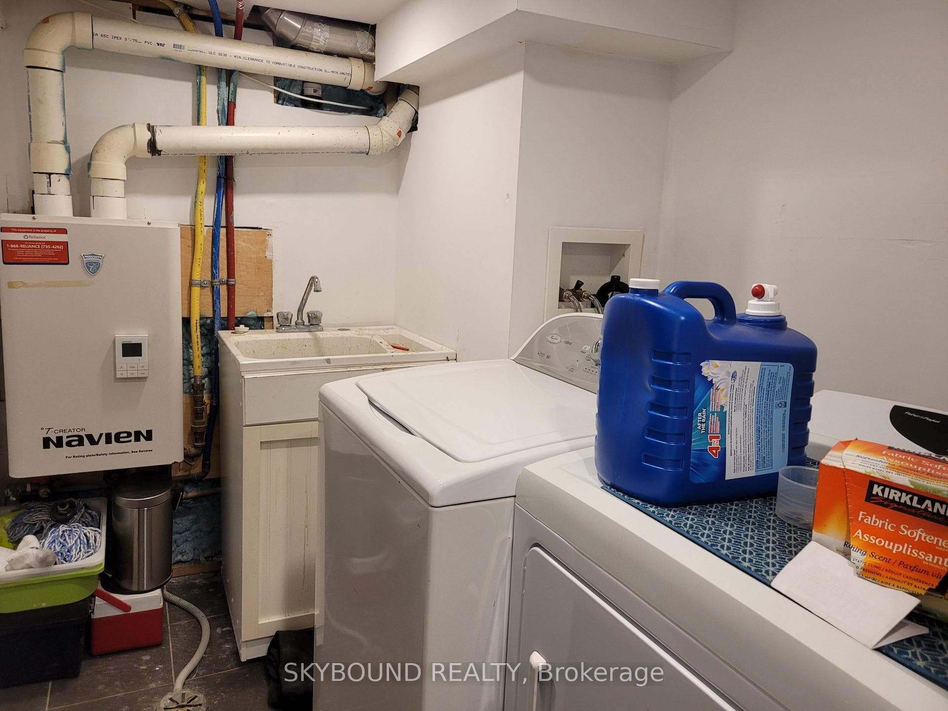 Laundry (shared with upstairs)