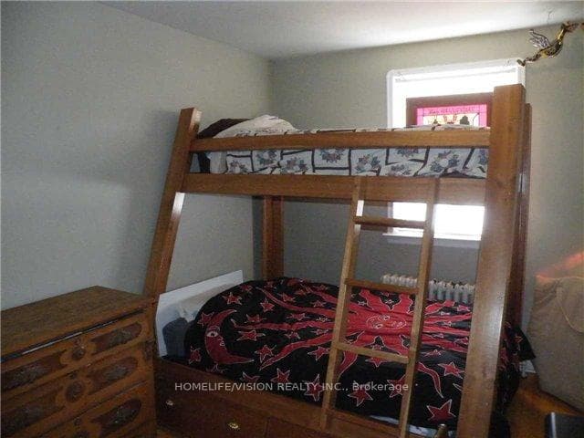 4986A Dundas Street photo 11
