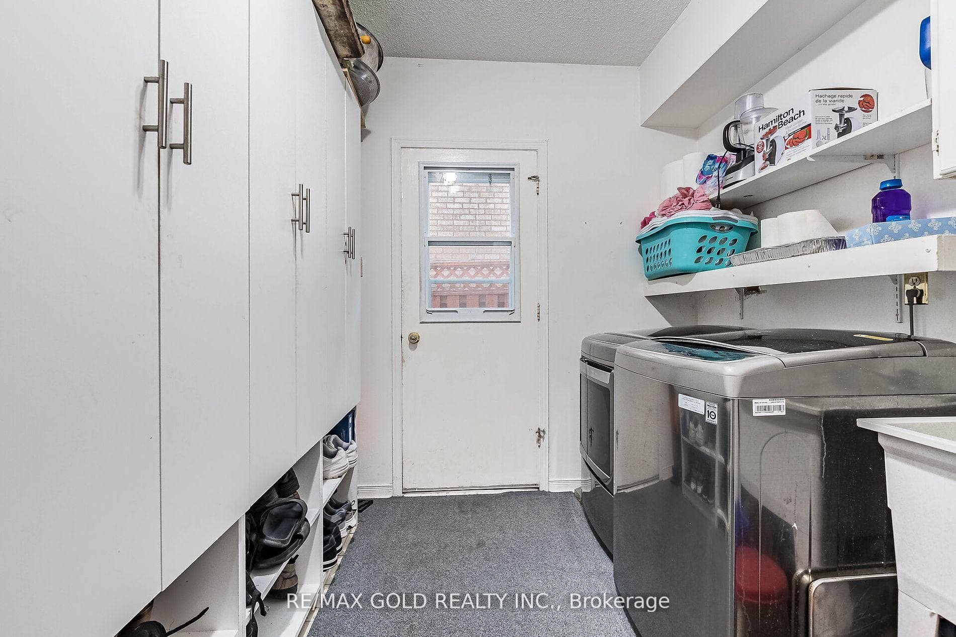 145 Sunforest Drive photo 10