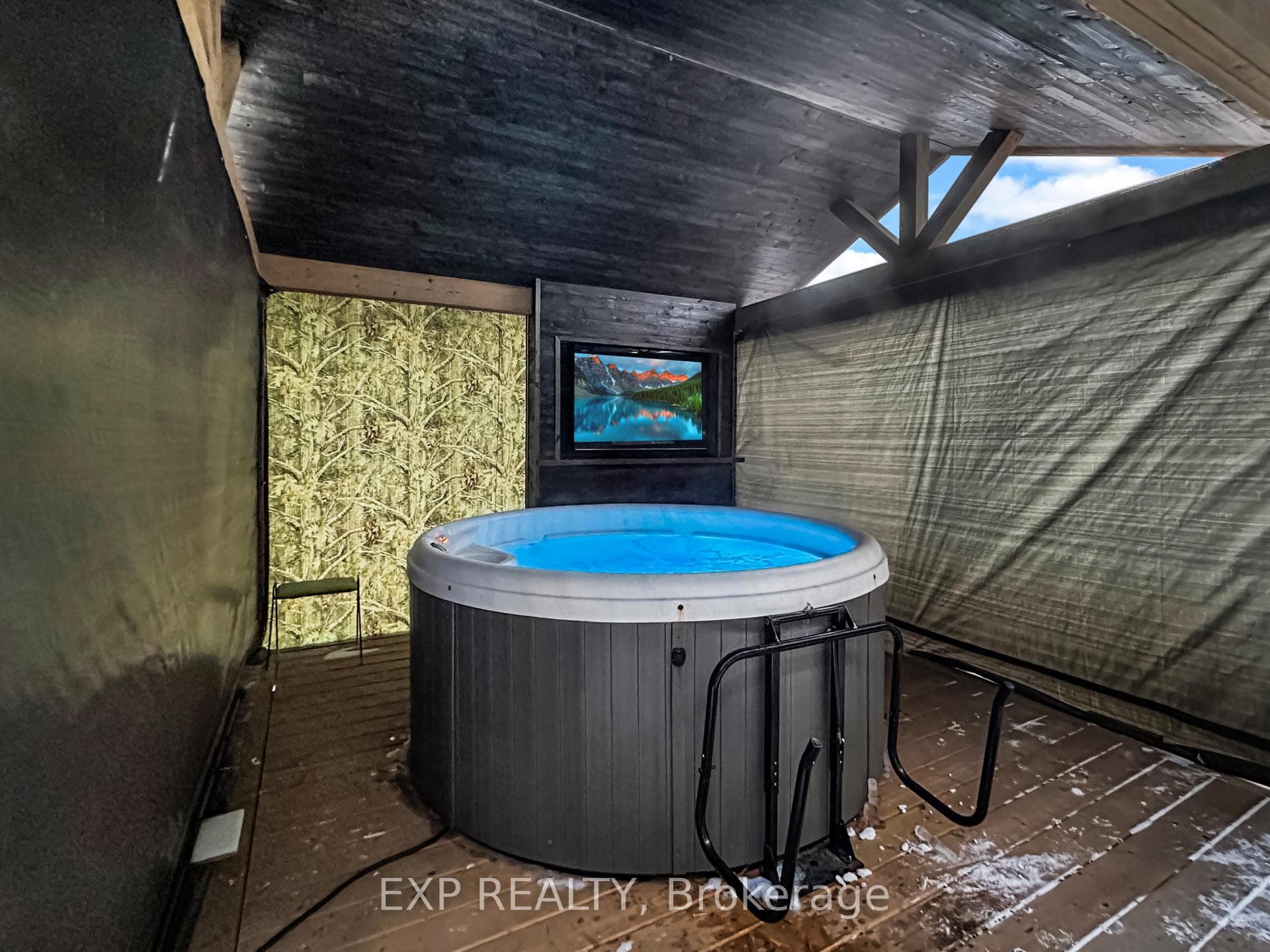 4740 East Street photo 30