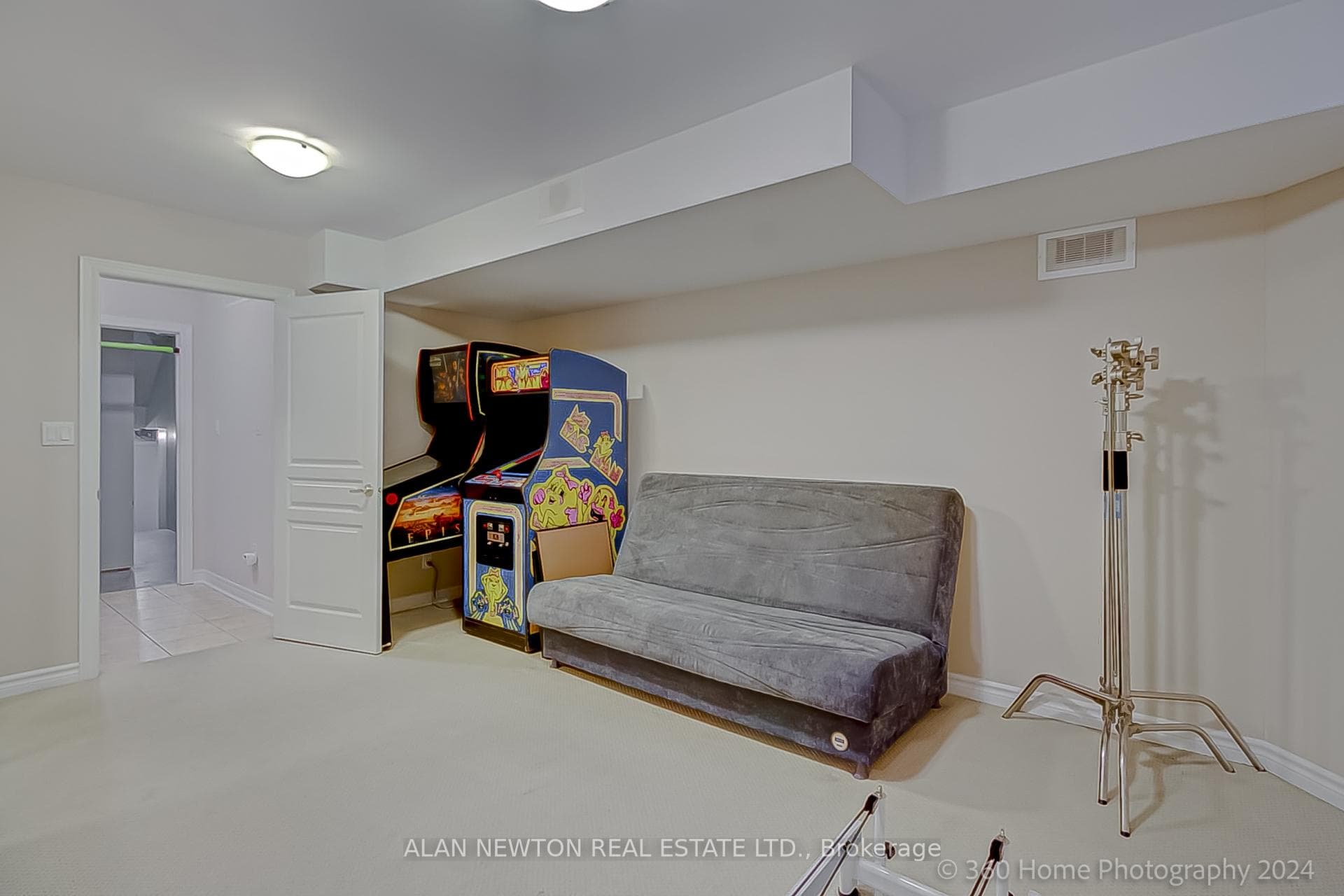 139 Mintwood Road photo 25