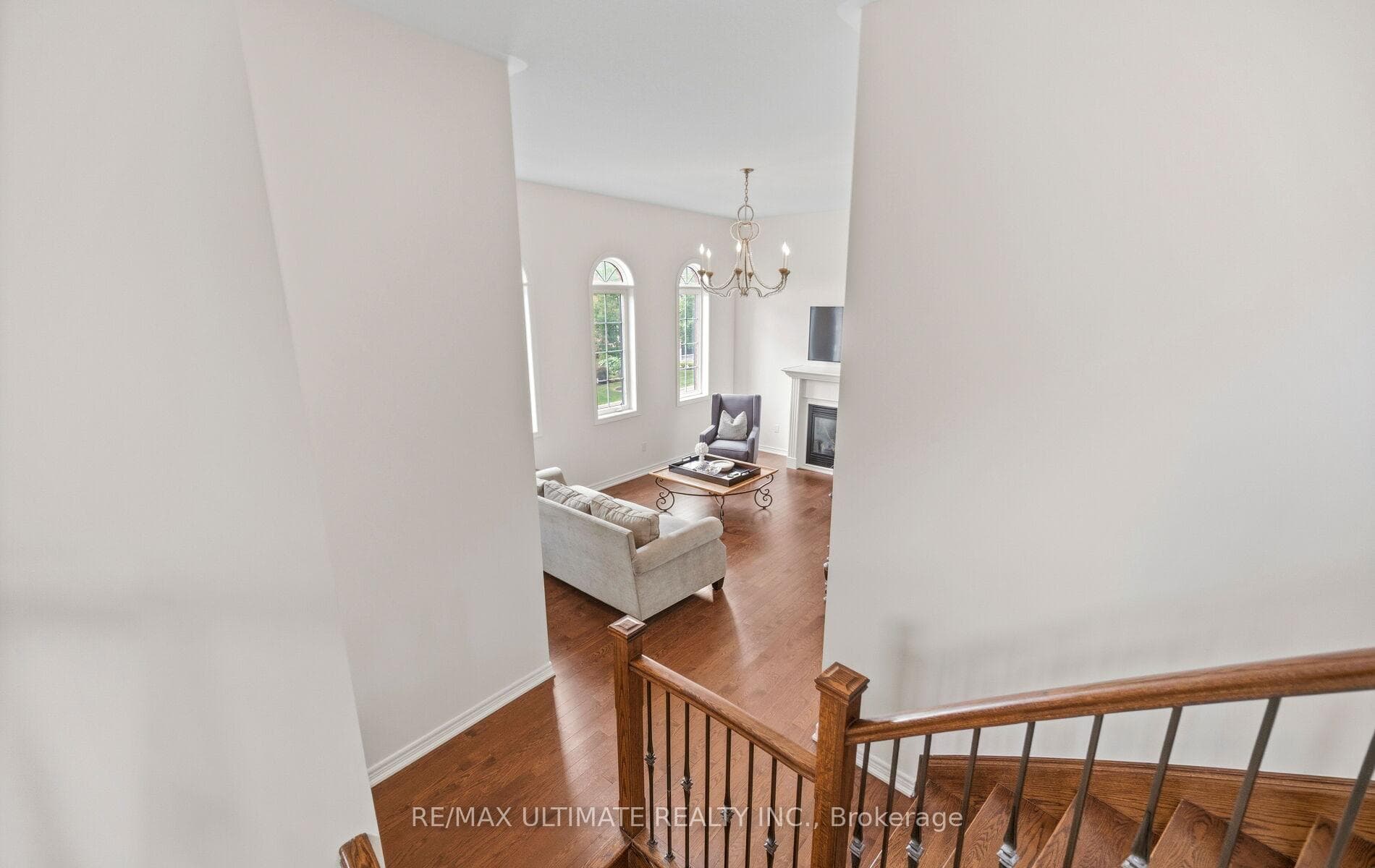 637 Wettlaufer Terrace photo 36