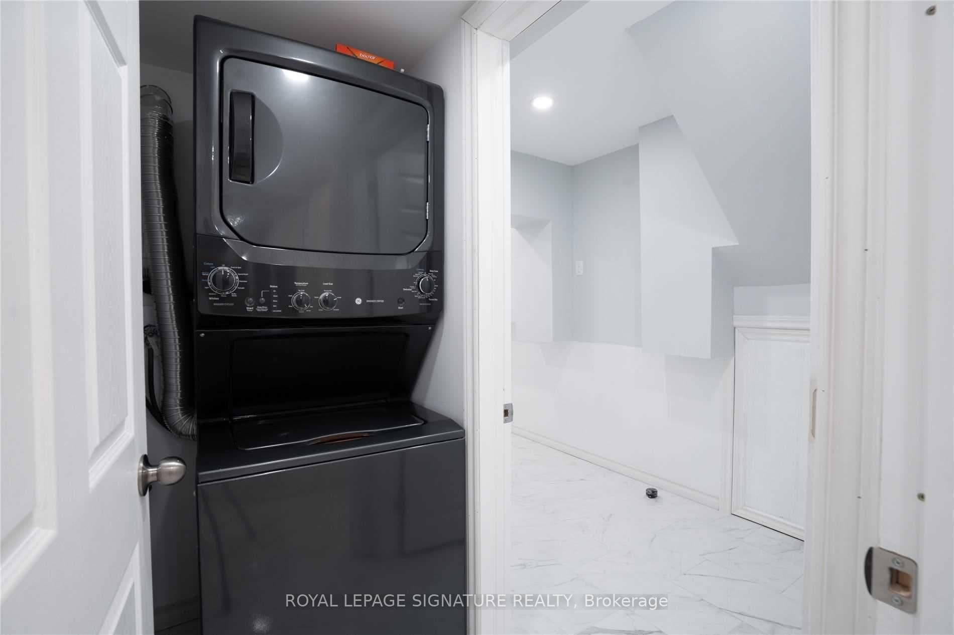 418 Waverly Street photo 9