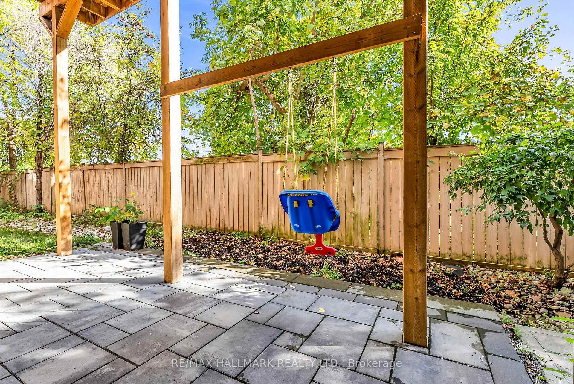 132 Vittorio De Luca Drive photo 39