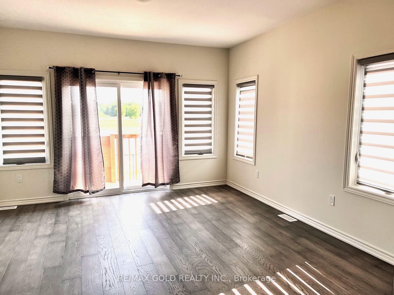 102 Cheryl Avenue photo 14