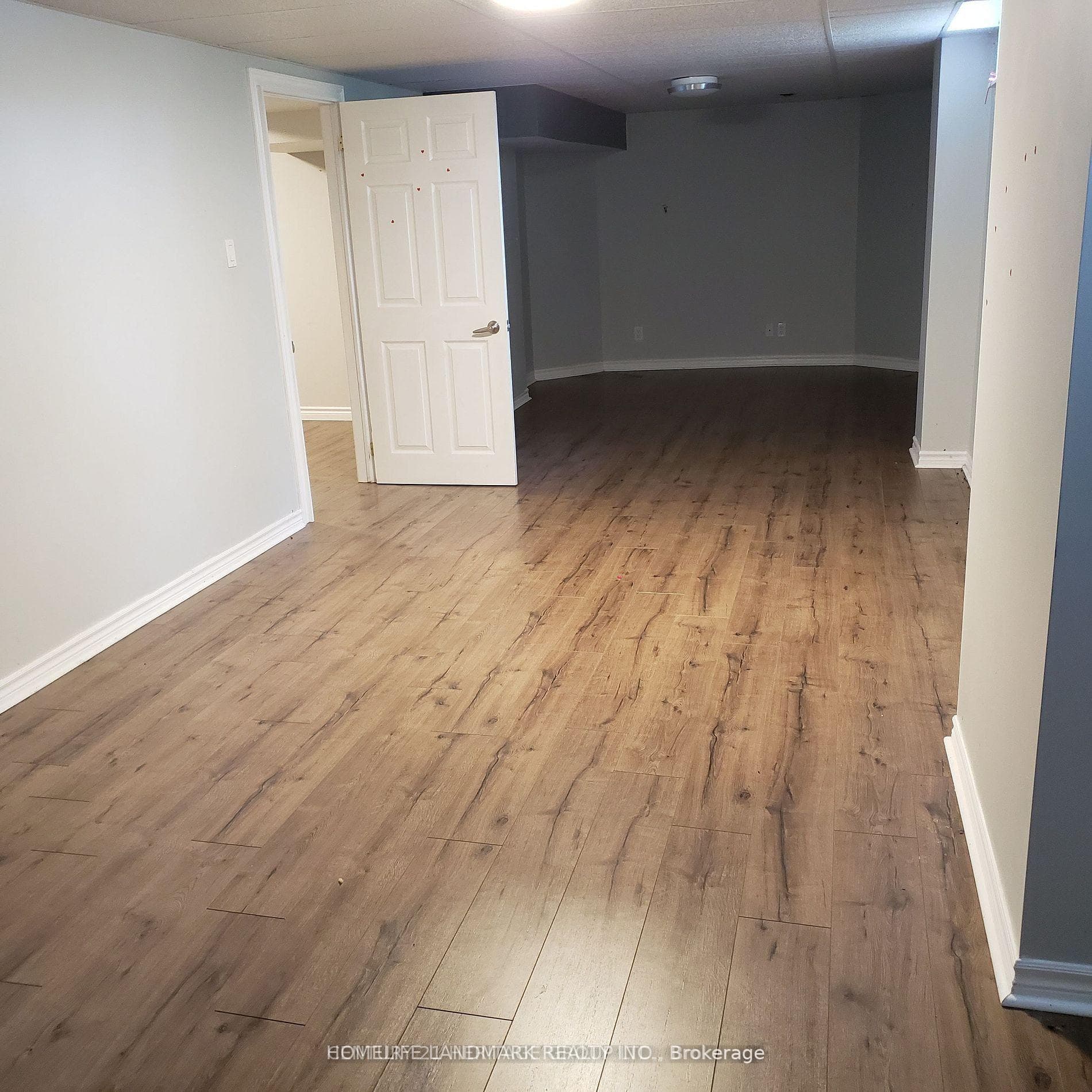 131 Ferndale Drive photo 3