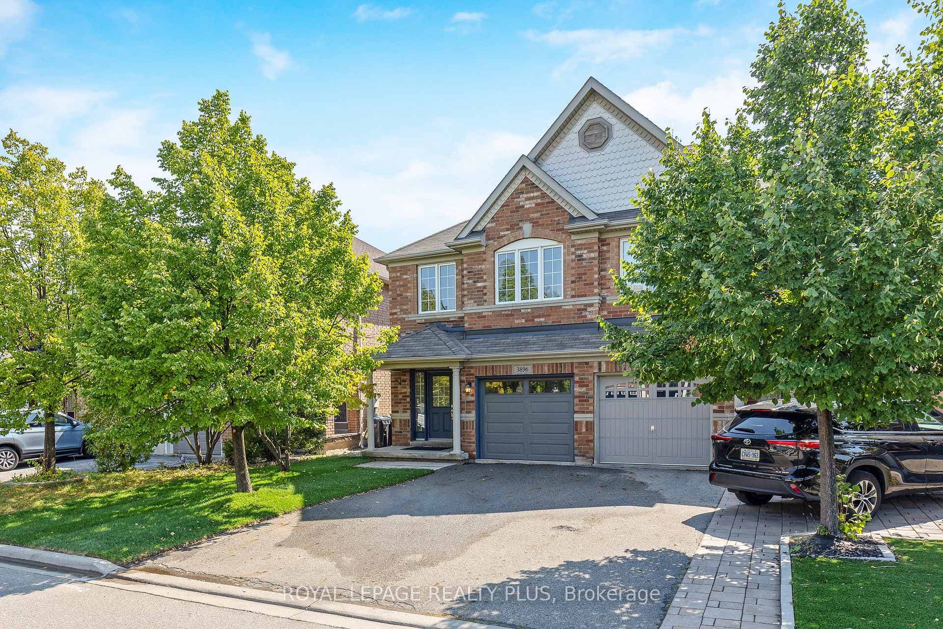 3896 Skyview Street photo 2