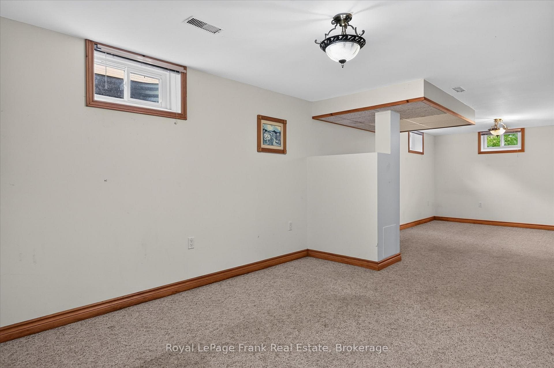 870 Hemlock Street photo 30