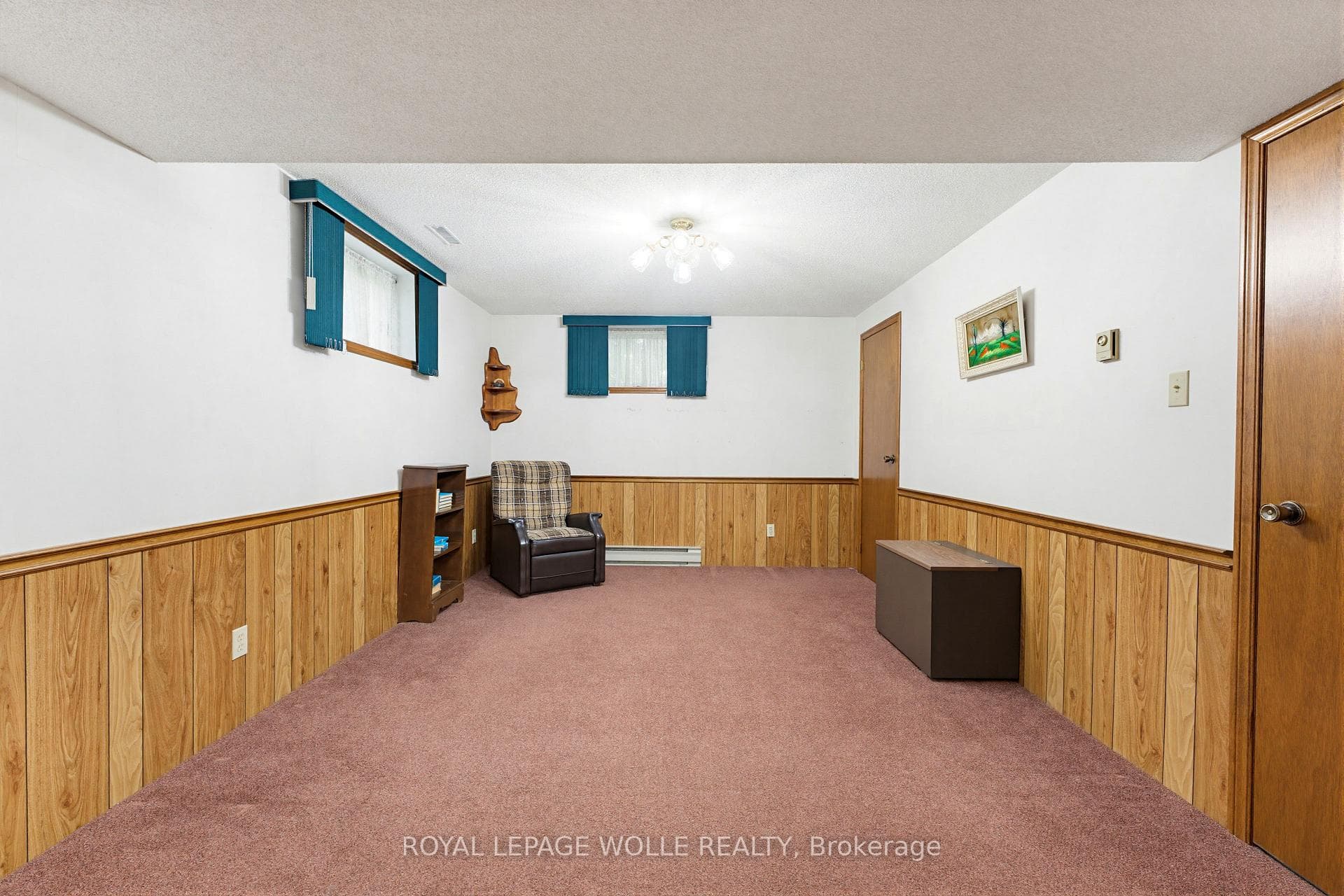 64 Hilltop Court photo 29