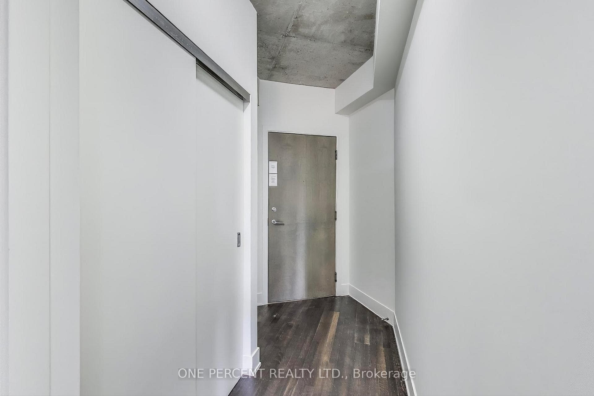 90 Trinity Street Unit 601 photo 18