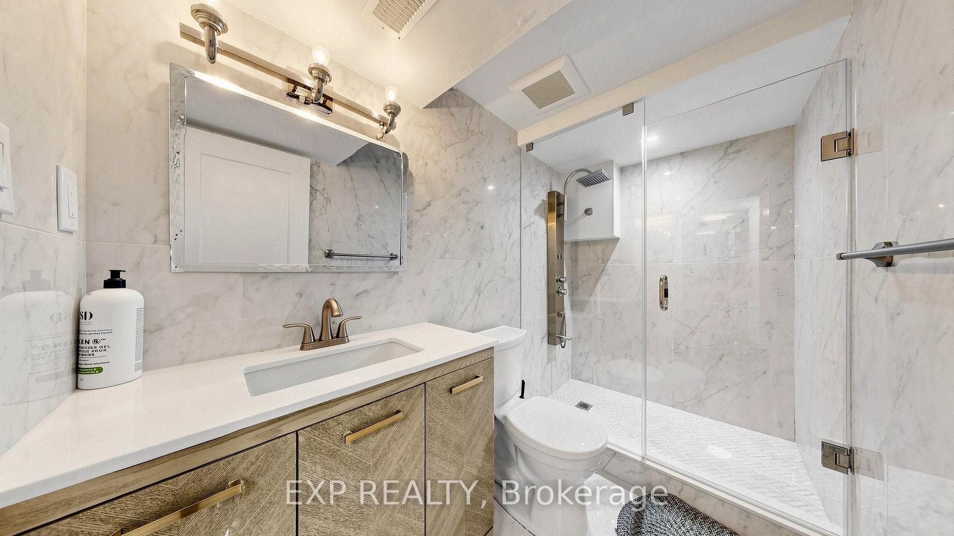 44 Tower Drive photo 48