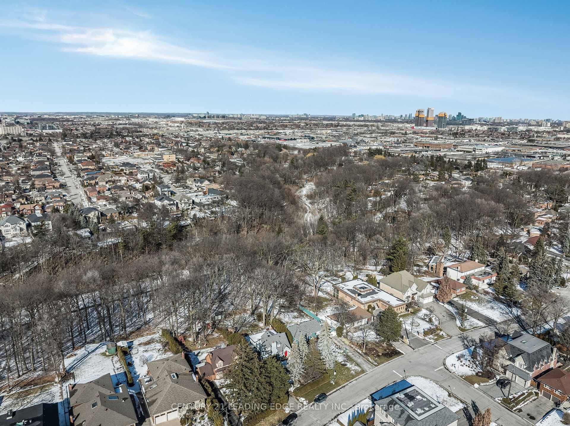 50 North Park Drive photo 4