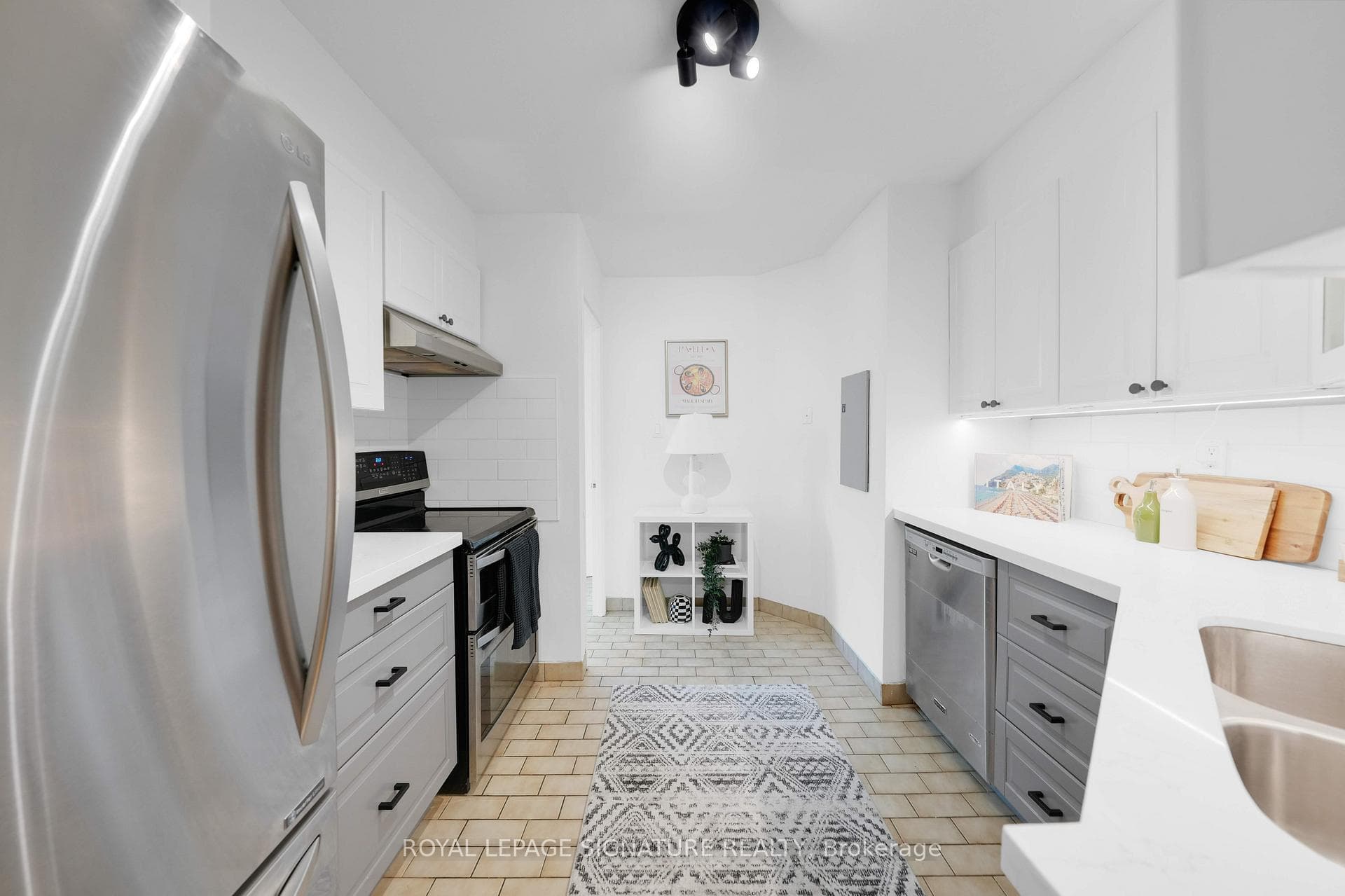 5795 Yonge Street Unit 114 photo 10