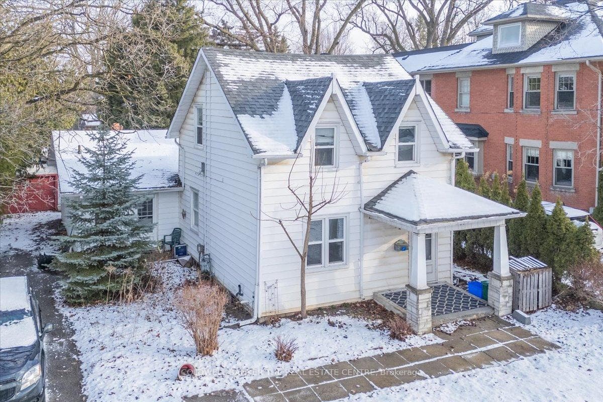 24 Maple Street photo 45