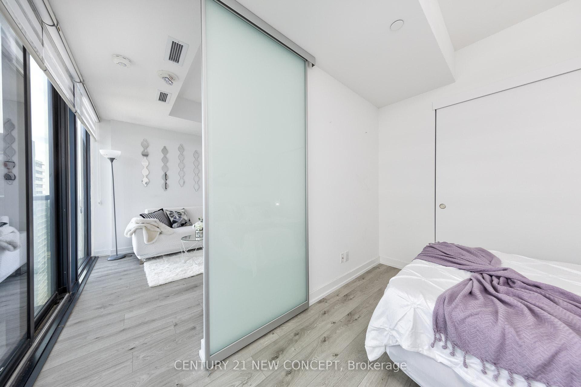 161 Roehampton Avenue Unit 3008 photo 10