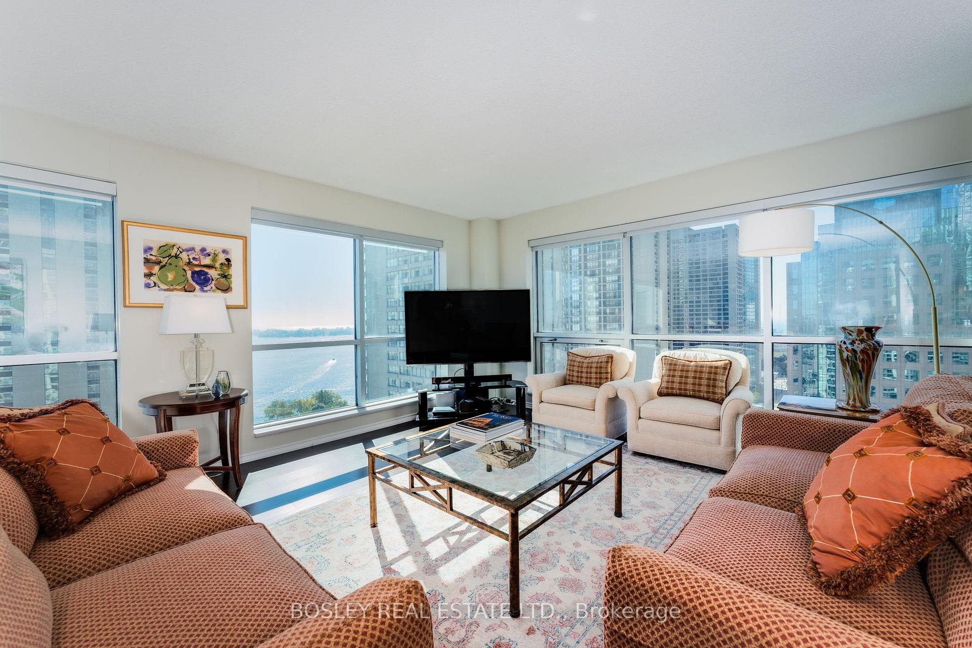 10 Queens Quay Unit 2006 photo 2