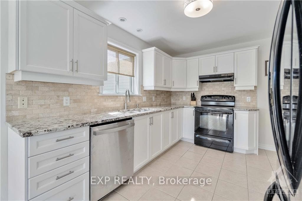 43 COMBA Drive photo 8