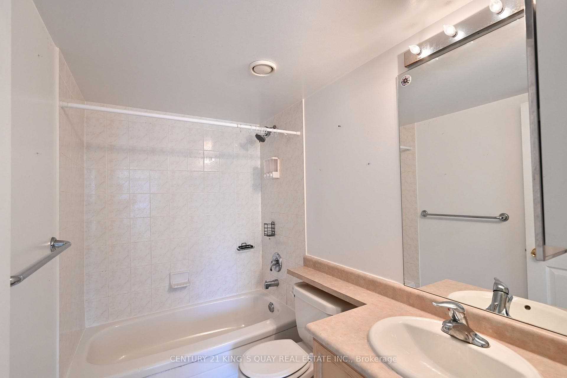 18 Parkview Avenue Unit 907 photo 12