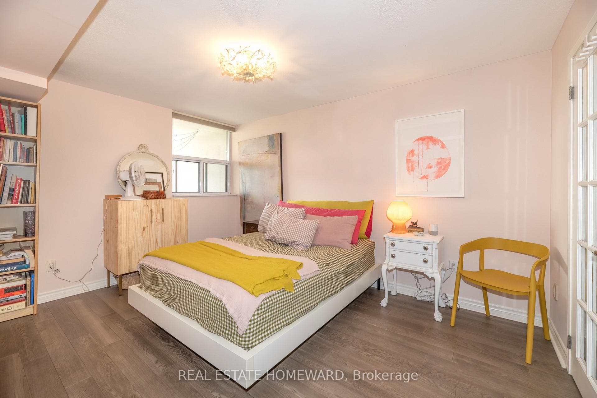 77 Maitland Place Unit 615 photo 16