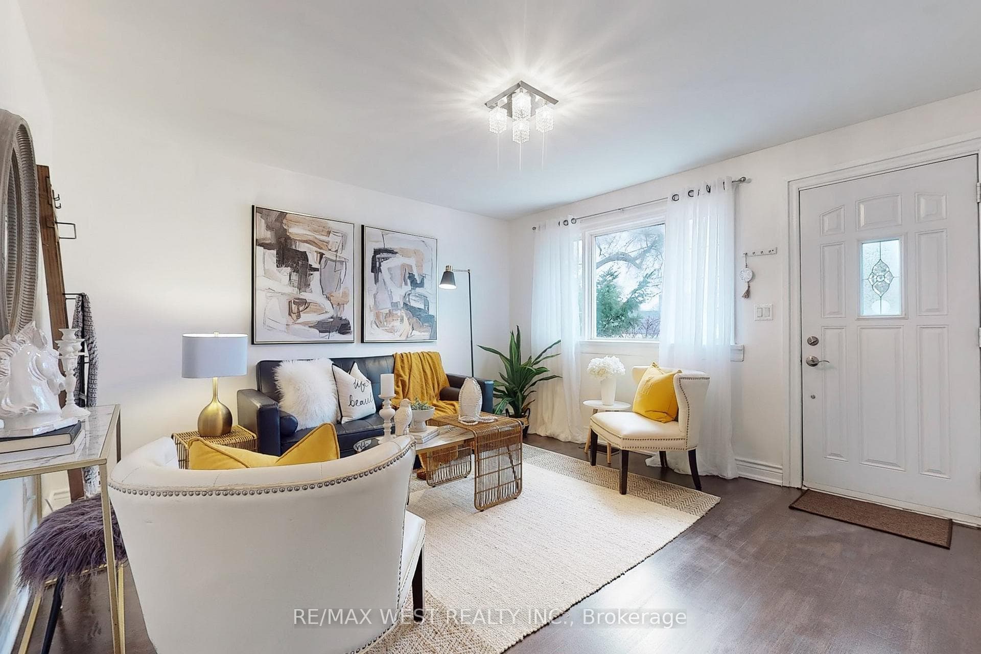 14 Byng Avenue photo 2