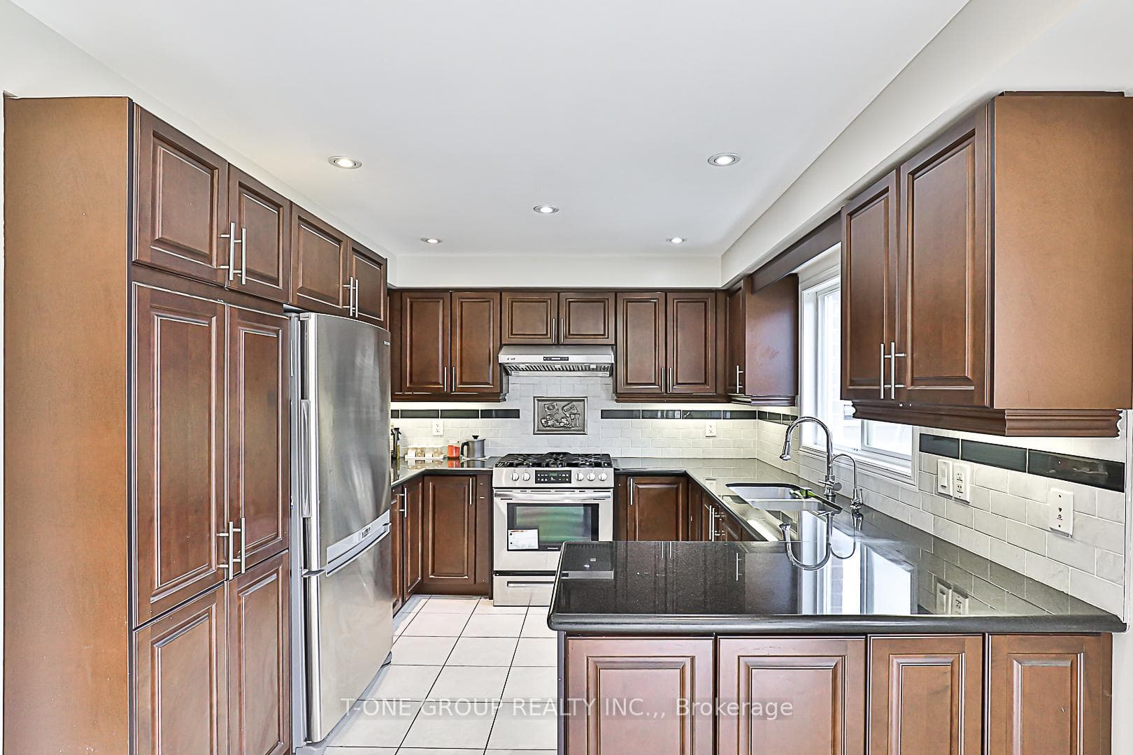 45 Lewis Honey Drive photo 11
