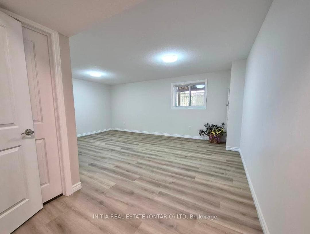 1010 Fanshawe Park Road Unit 31 photo 23
