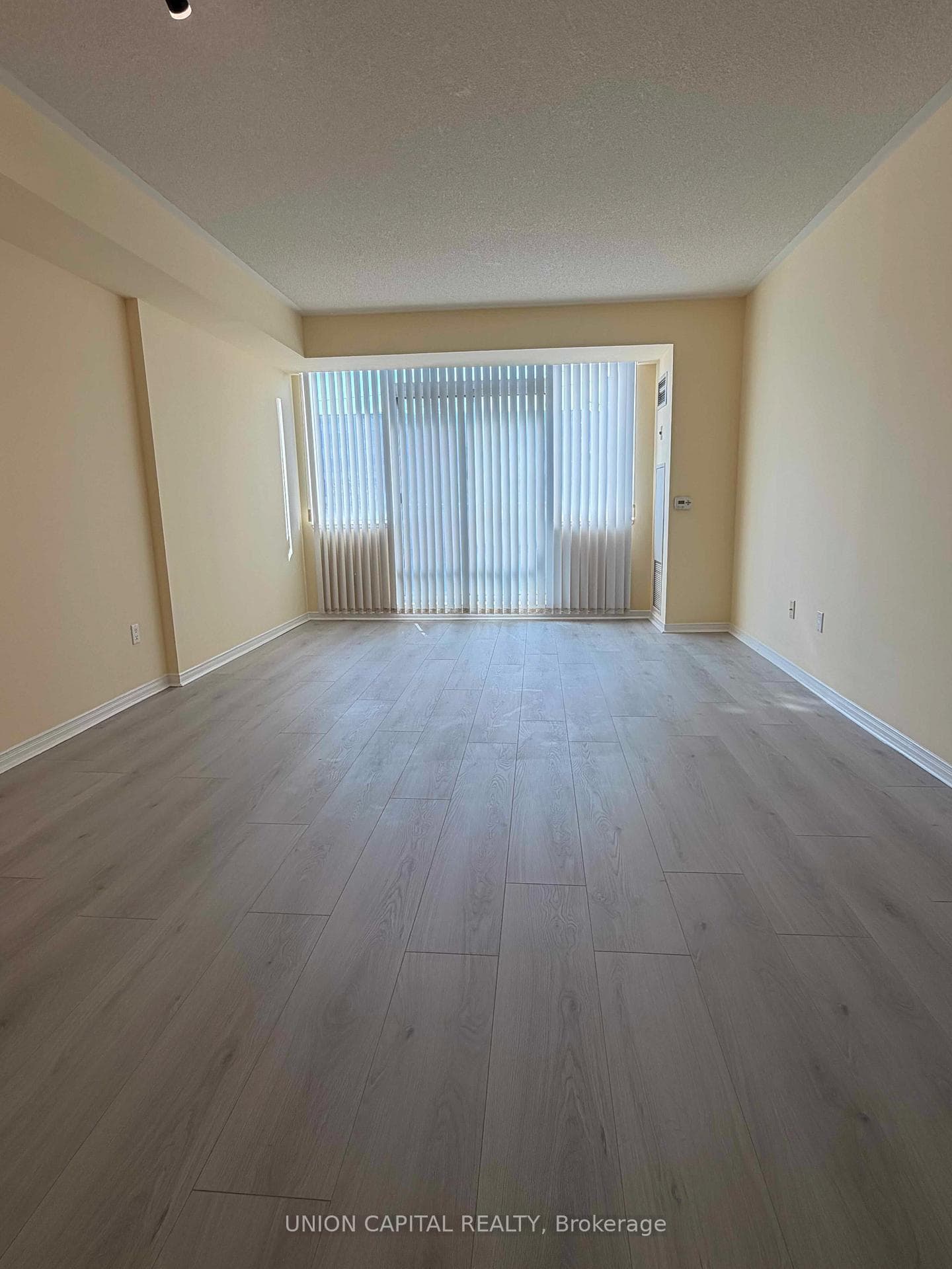 7398 Yonge Street Unit 311 photo 2