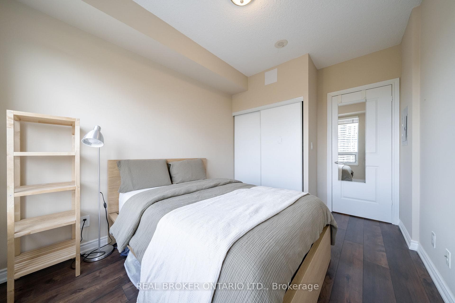 133 Wynford Drive Unit 1208 photo 25