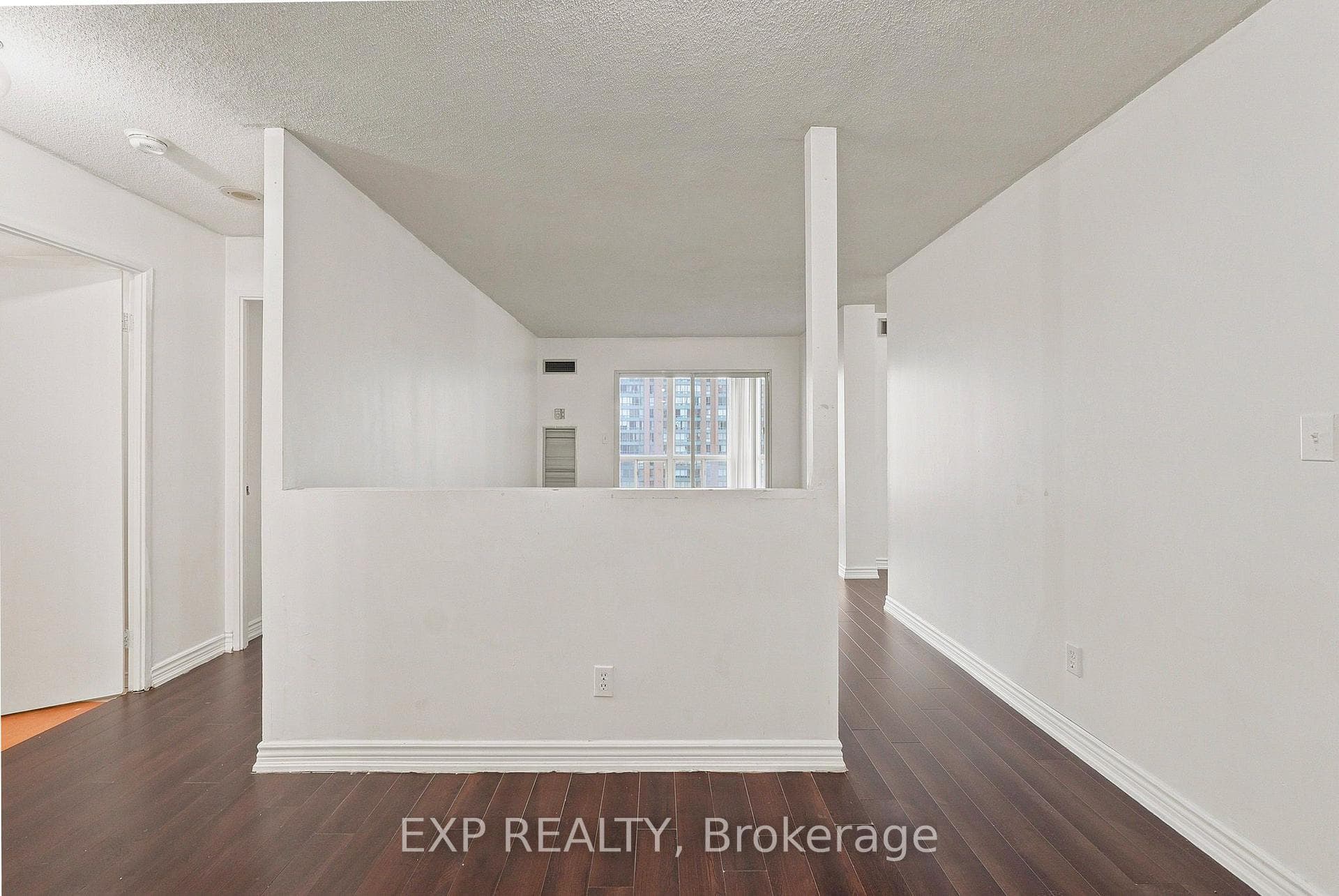 155 Hillcrest Avenue Unit 1114 photo 3