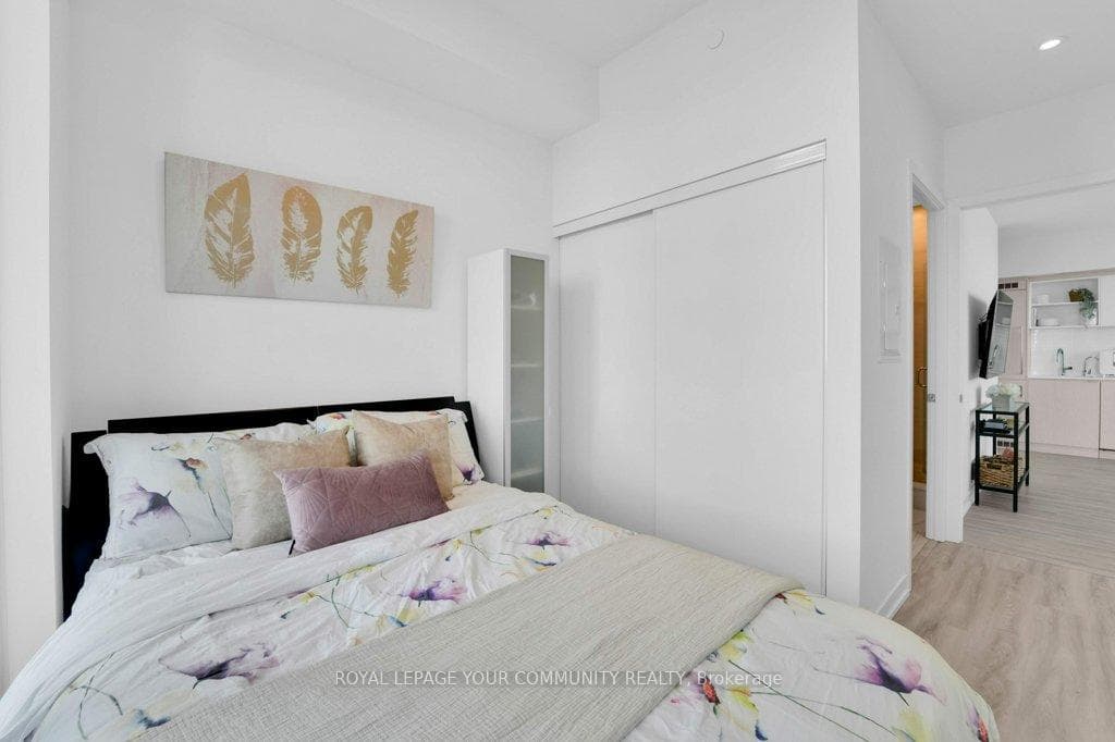 55 Cooper Street Unit 3205 photo 24