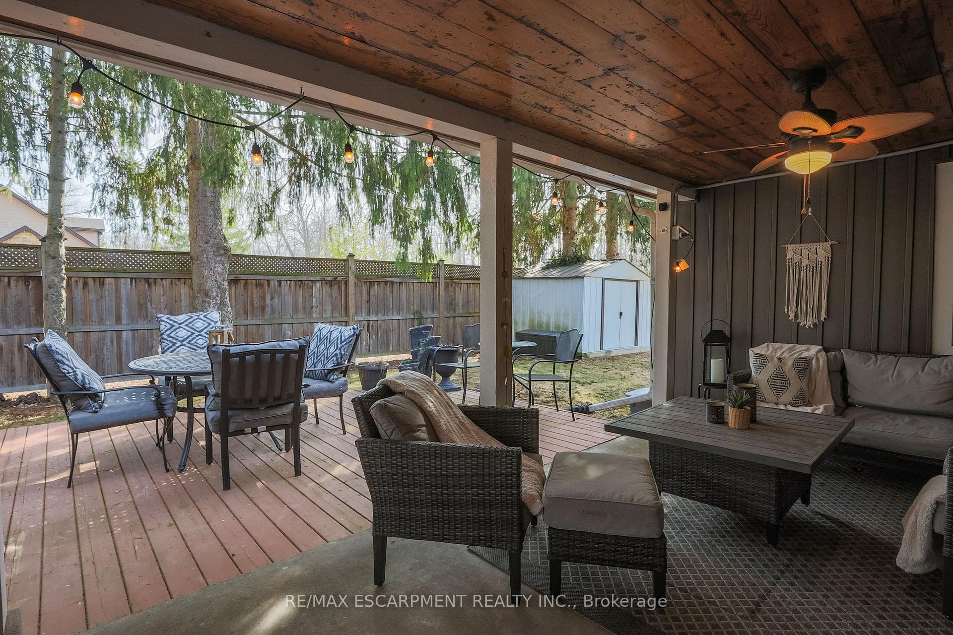 975 Ridgewood Avenue photo 24