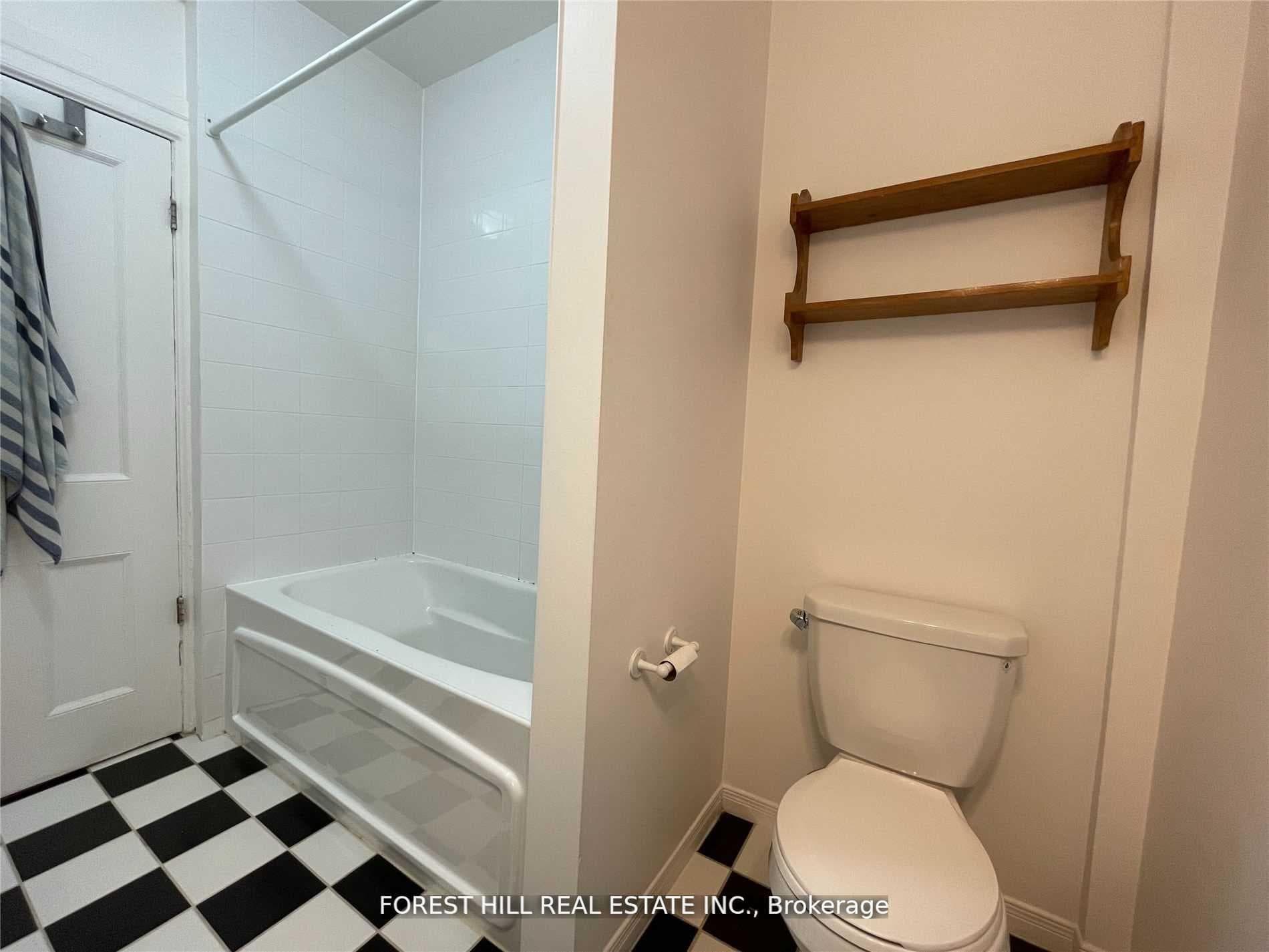 67 Brunswick Avenue Unit 2 photo 9
