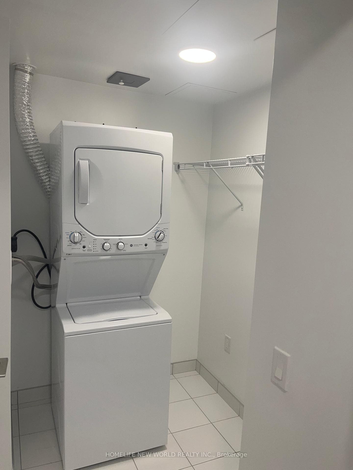 39 Roehampton Avenue Unit 3804 photo 13