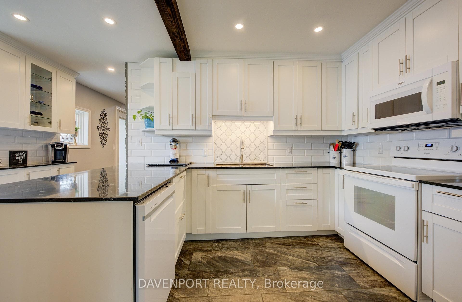 240 Egremont Street photo 17