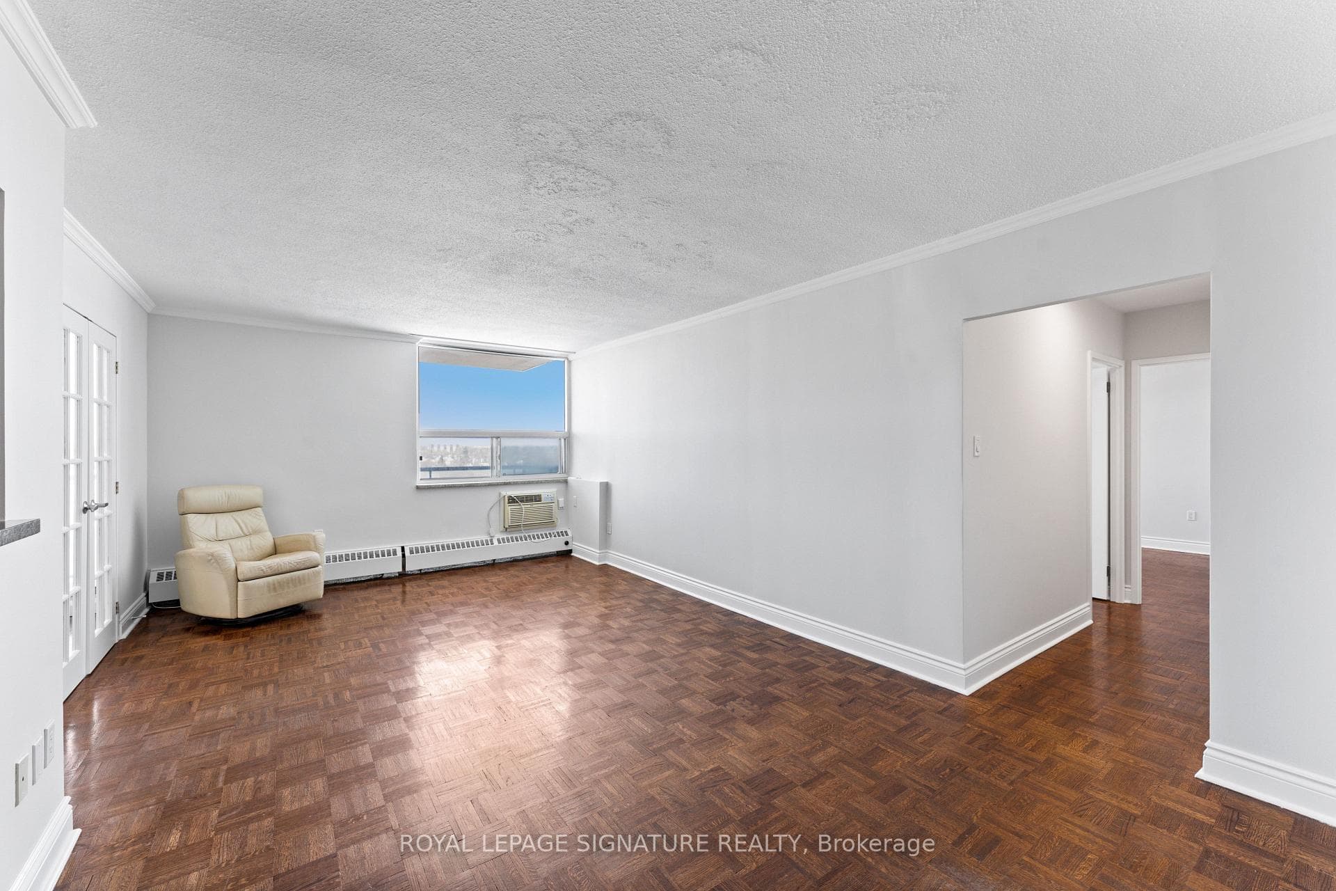 5949 Yonge Street Unit 802 photo 7