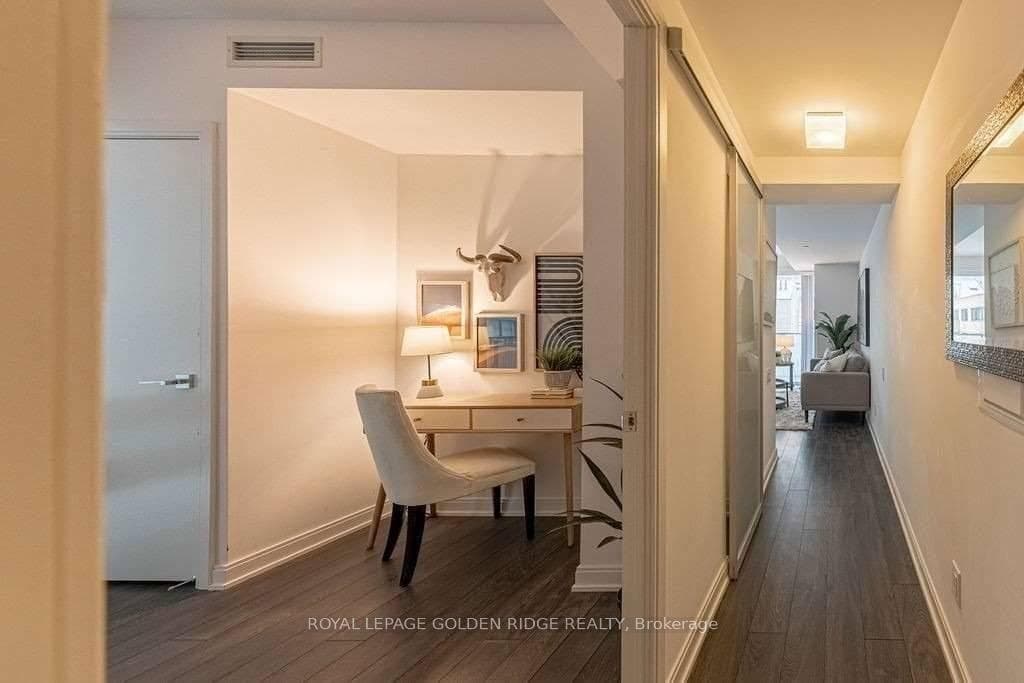 42 Charles Street Unit #607 photo 10